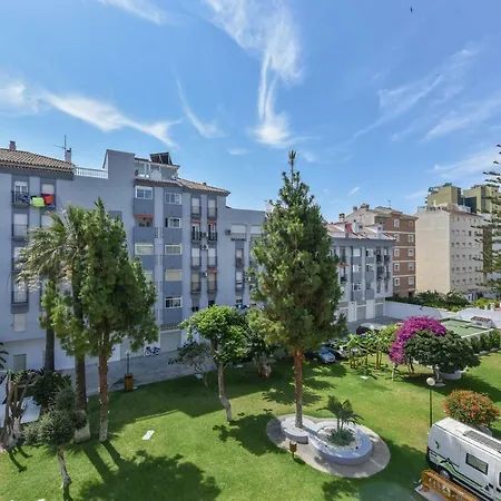 Lujo Playa Lasiesta3 *