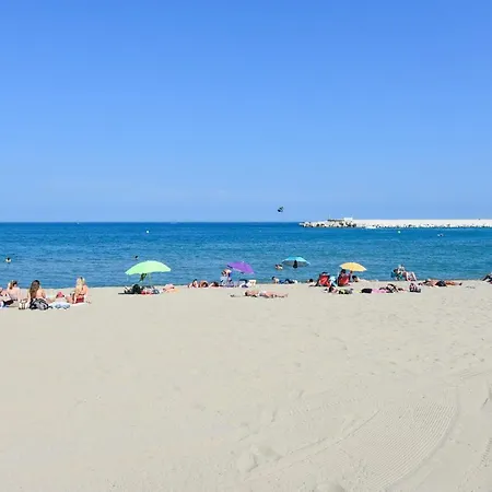 Lujo Playa Lasiesta3 * פואנגירולה